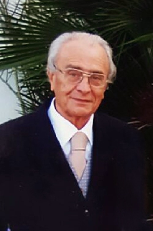 Necrologio di Avv. Giulio Strippoli Giudice Onorario di Corte di Appello